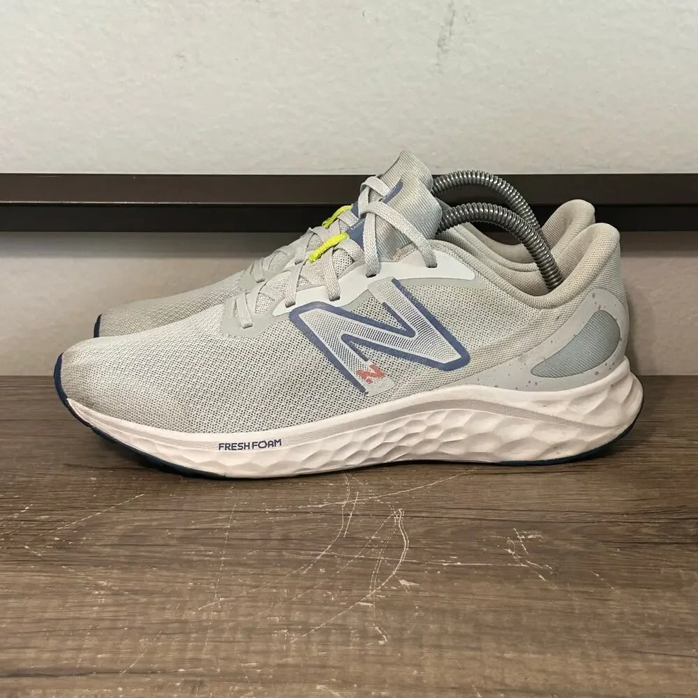 New Balance Fresh Foam Arishi V4 Women’s Athletic Running Shoes Size 10 Blue
